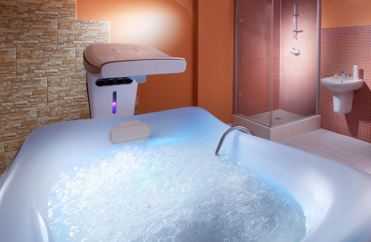 Lipno Wellness - Frymburk Hotel Private Family Room Εξωτερικό φωτογραφία